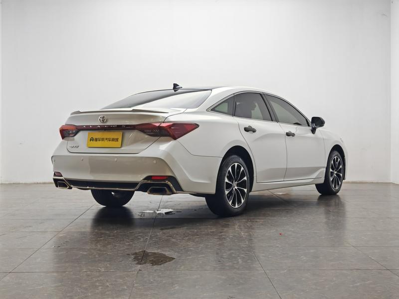 Toyota Asian Dragon 2023