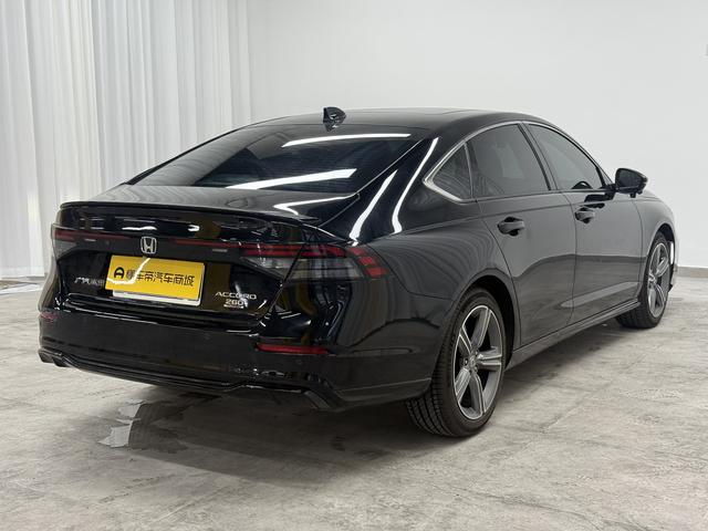 Honda Accord 2025