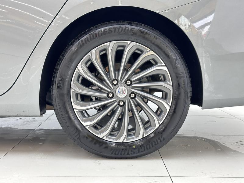 Buick LaCrosse 2023