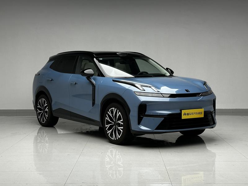 Lynk & Co Lynk&Co 08 EM-P 2026