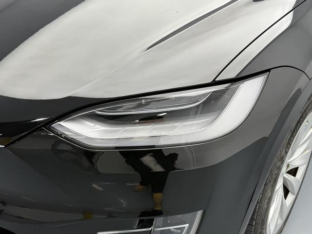 Tesla Model X 2016