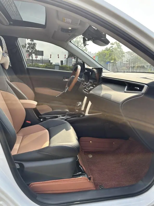 TOYOTA Fenglanda 2.0L CVT Sports version