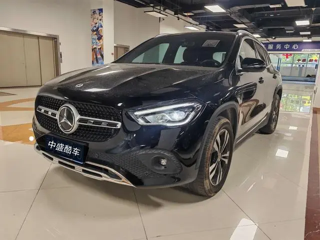 Mercedes-Benz Mercedes-Benz GLA GLA 200