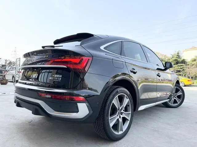 Audi Audi Q5L Sportback 40 TFSI Luxury