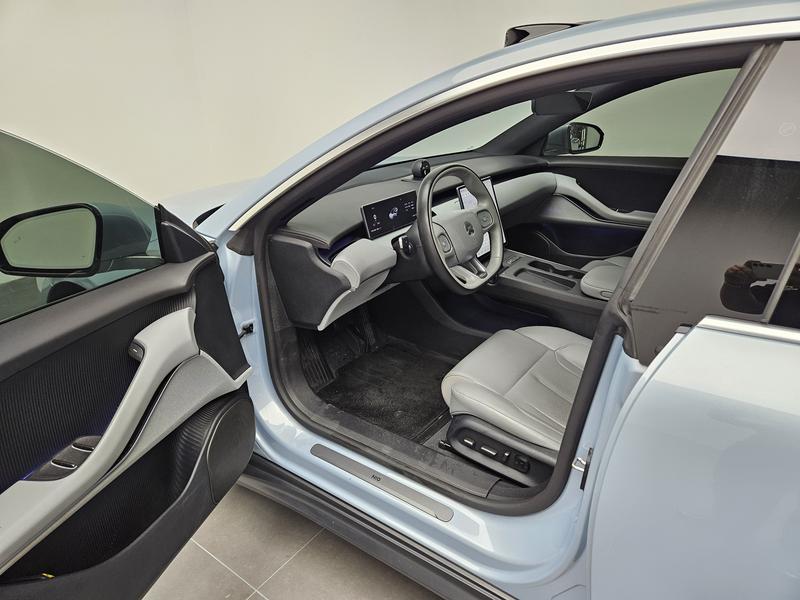 NIO NIO ET5 Touring 2024