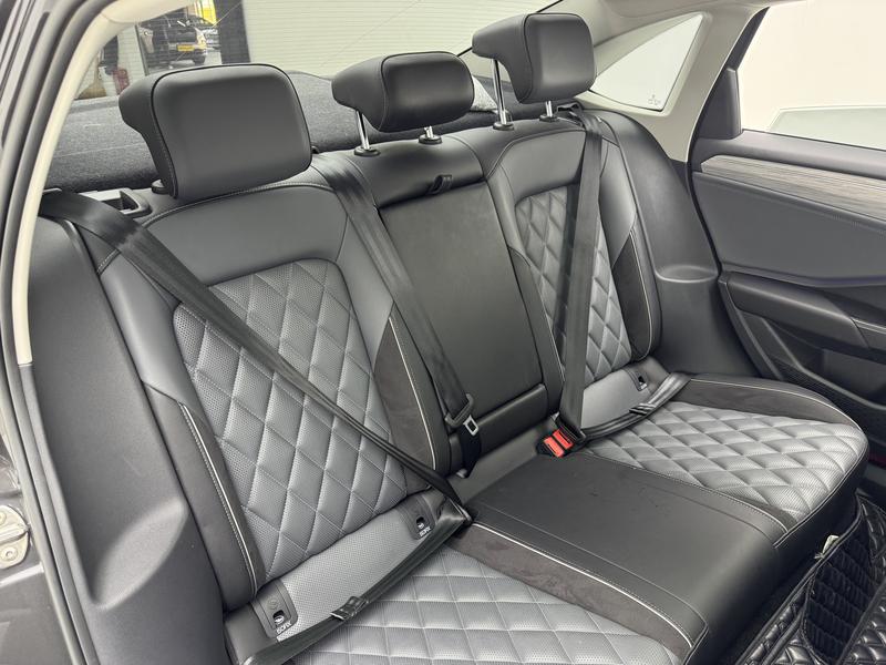 Volkswagen Sagitar 2024