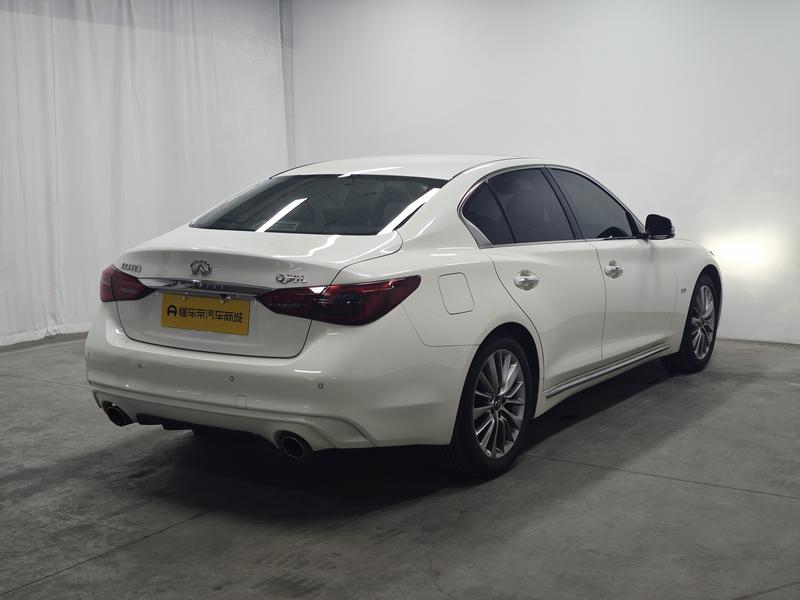 Infiniti Infiniti Q50L 2021