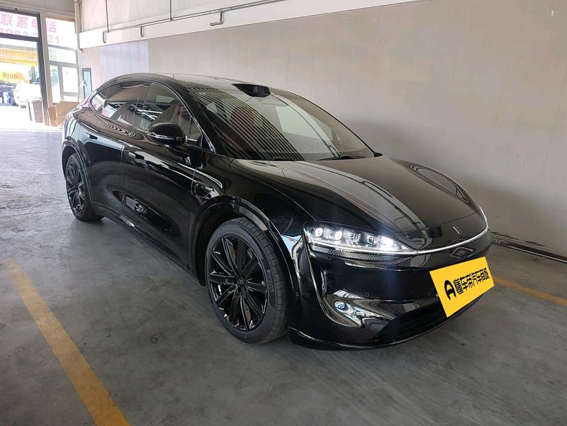Luxeed Luxeed R7 2026
