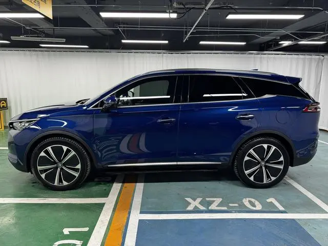 BYD Tang DM DM-p 215KM four-wheel drive flagship type