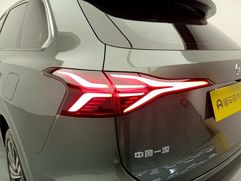 Hongqi 红旗HS6 PHEV 2026