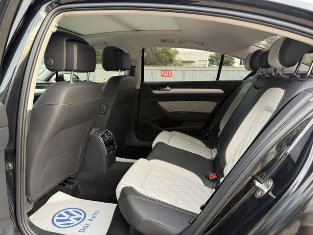 Volkswagen Magotan 2 million commemorative edition 330TSI DSG Luxury models