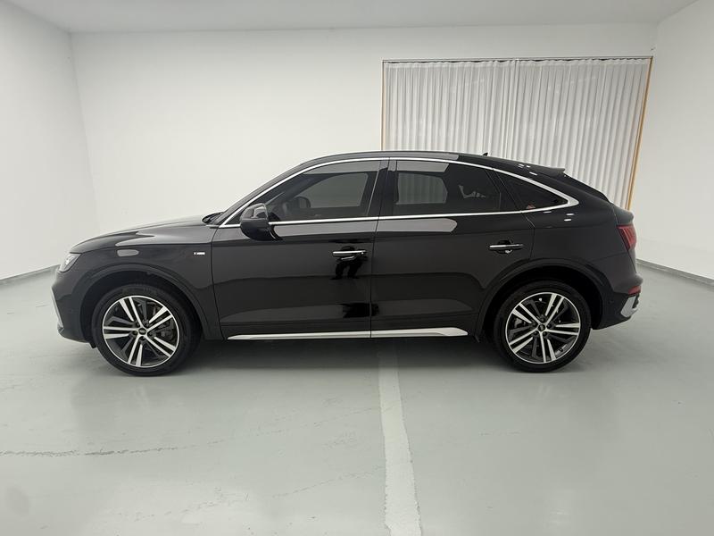 Audi Audi Q5L Sportback 2021