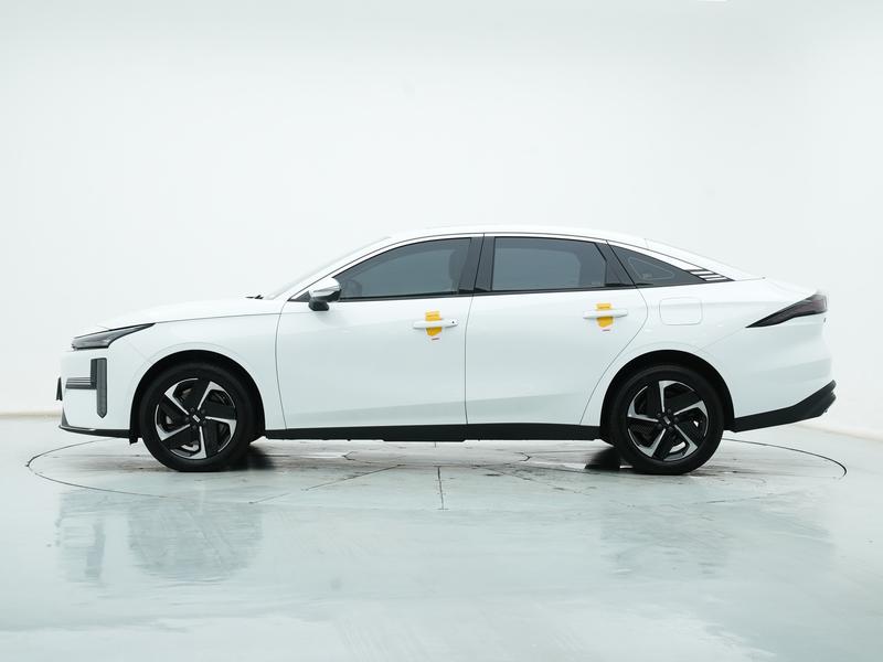 Geely Galaxy Galaxy L6 2025
