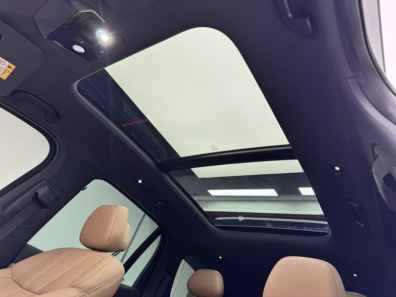 NIO NIO ES8 2020