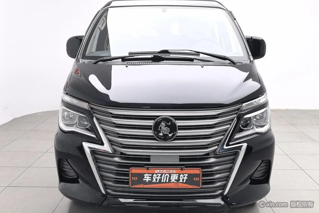 Dongfeng Fengxing Lingzhi M5L 1.6L basic type 7 seats