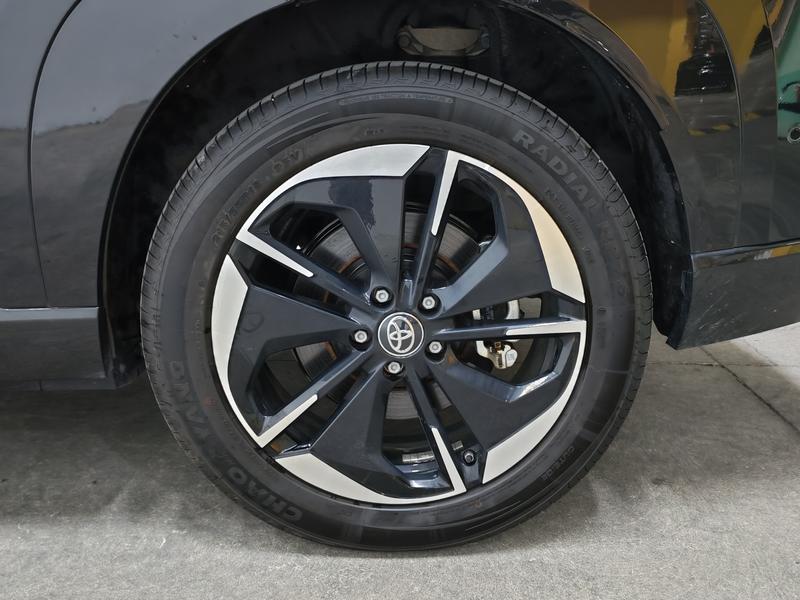 Toyota Platinum Smart 3X 2025