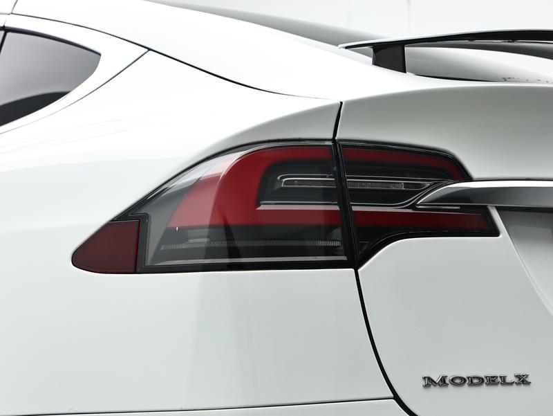 Tesla Model X 2016