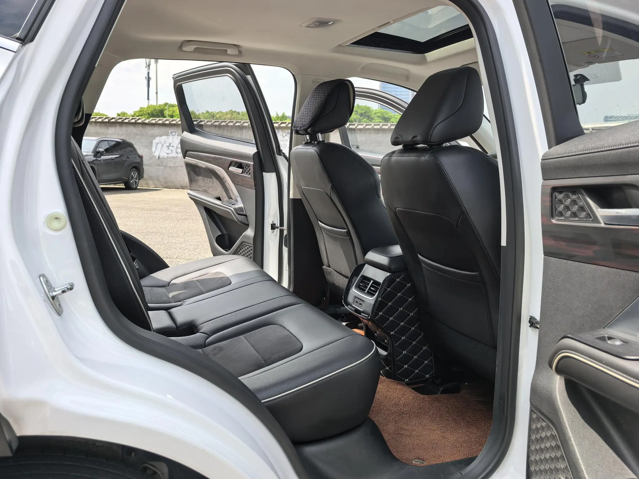 Haval Haval H6 The second generation 1.5T automatic urban version