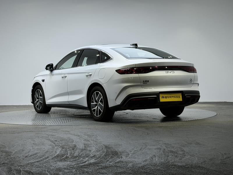 BYD Qin L DM 2025