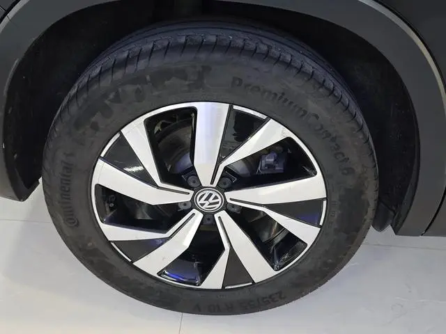 Volkswagen Tanyue 330TSI two-wheel drive luxury country VI