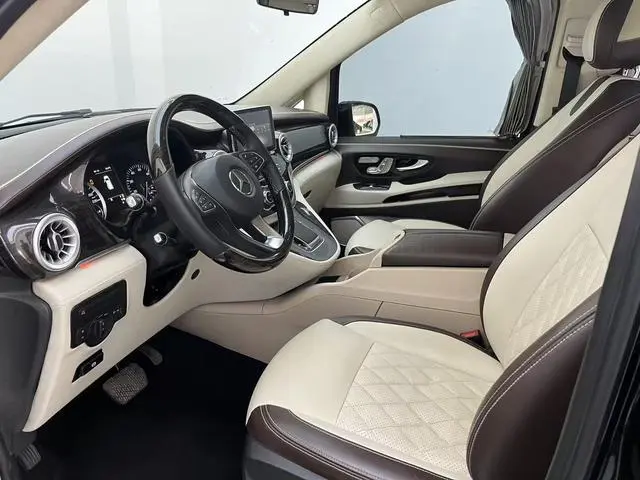 Mercedes-Benz Vito 2.0T Business Edition 7-seater Country V