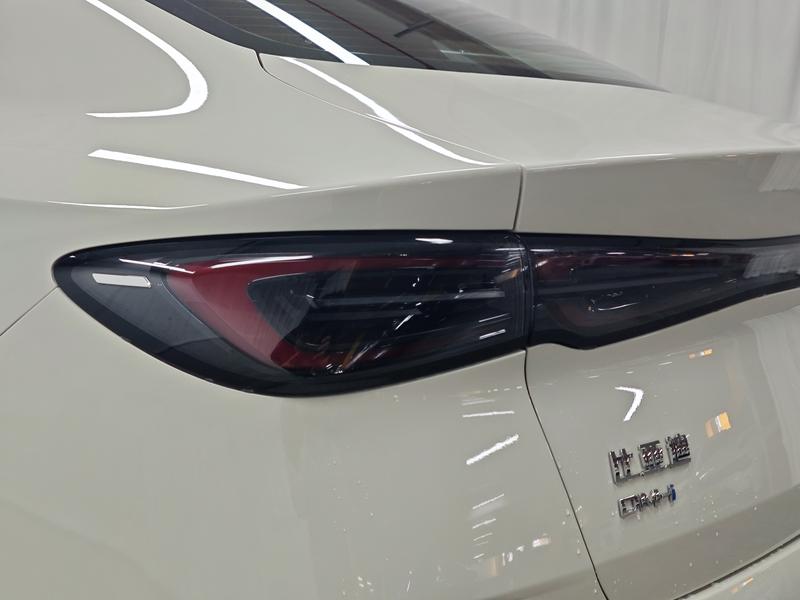 BYD Seal 06DM 2026