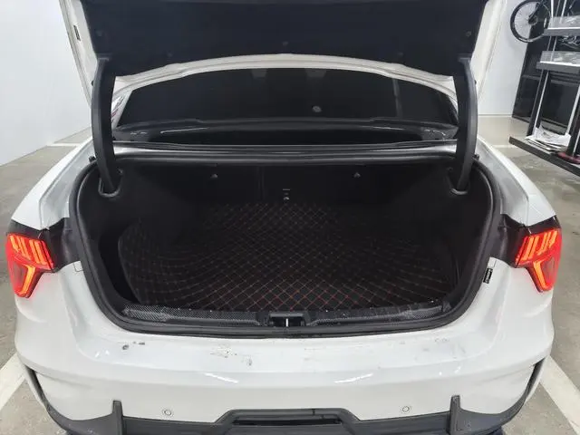 LYNK & CO Lynk 03 1.5TD DCT Jin Pro Version
