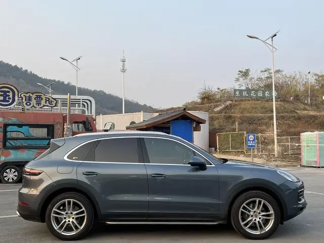 Porsche Cayenne Cayenne 3.0T