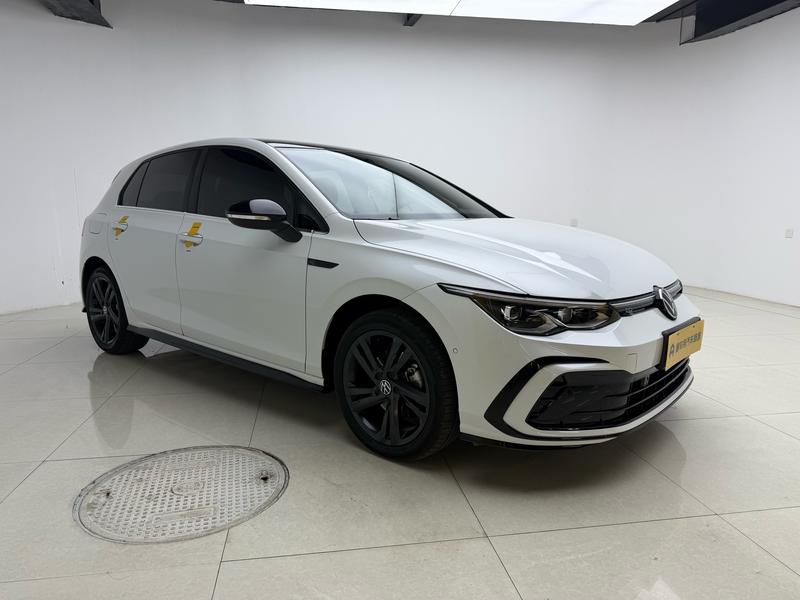Volkswagen golf 2023