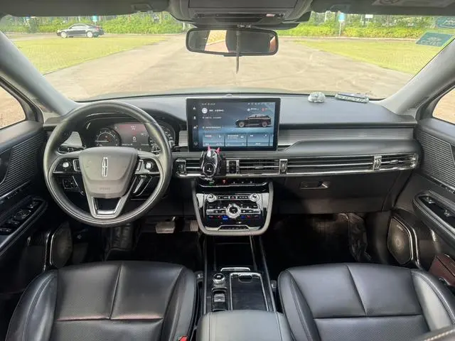 Lincoln Adventurer 2.0T two-wheel drive Exclusive edition
