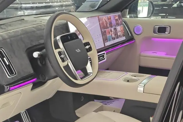Li Auto Ideal L8 Max version