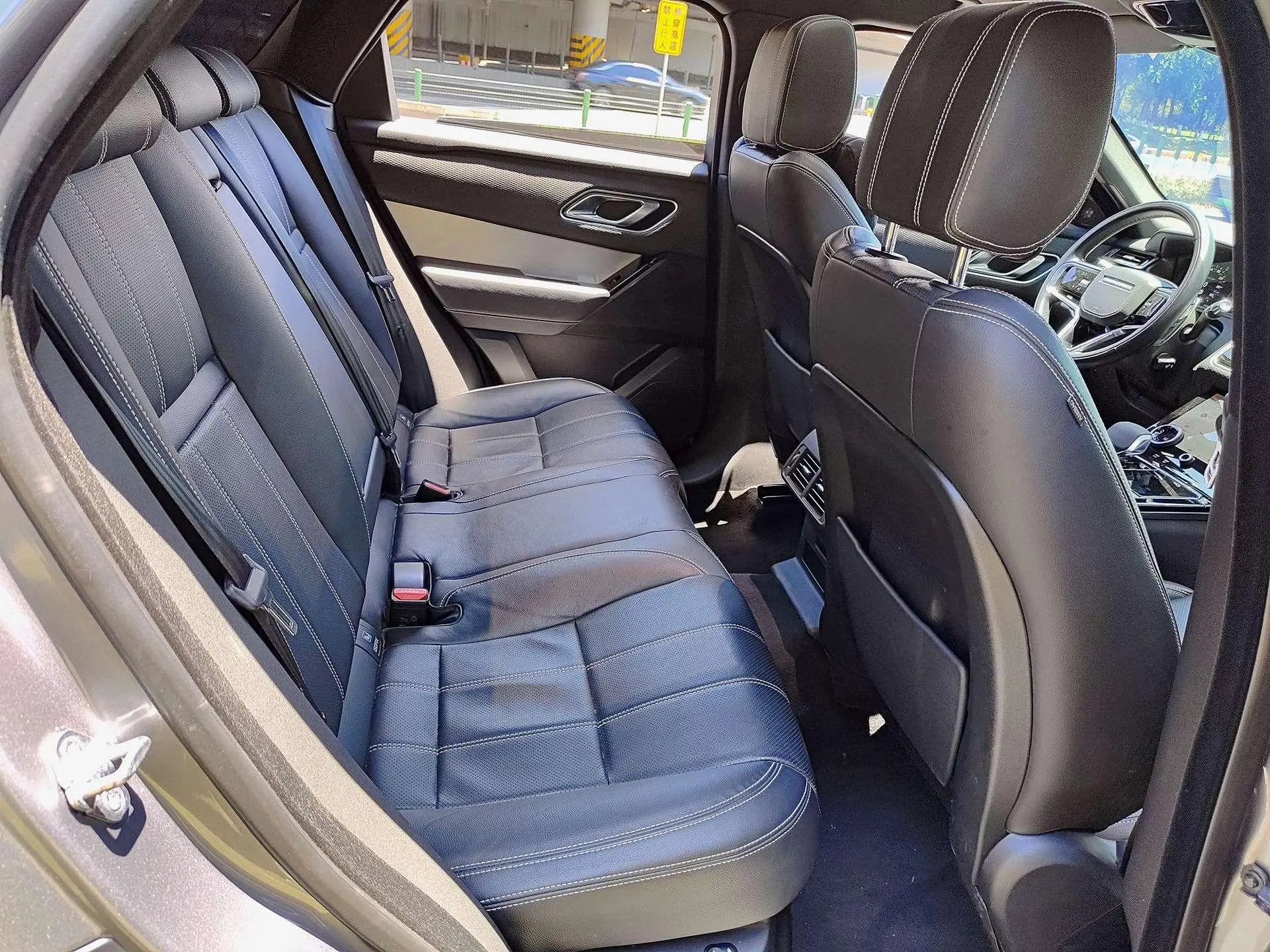 Land Rover Range Rover Star Pulse P250 Yi Black Collector's Edition