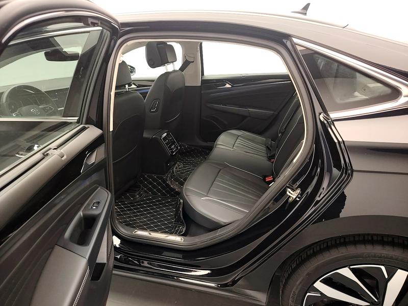 Volkswagen Passat 2024