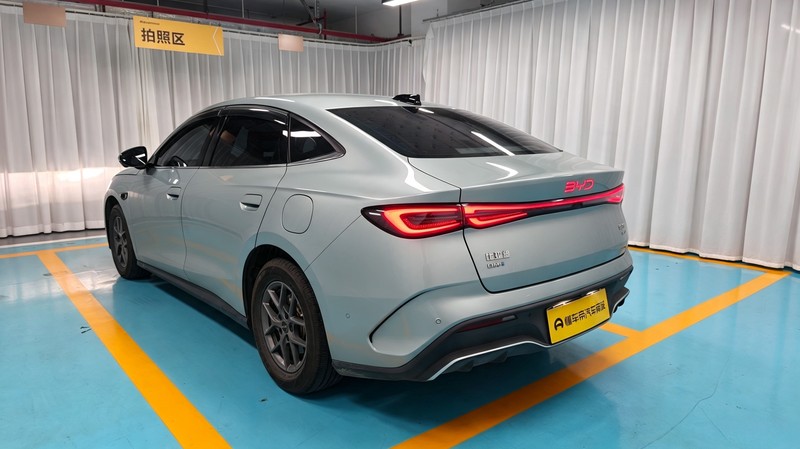 BYD Seal 06DM 2025