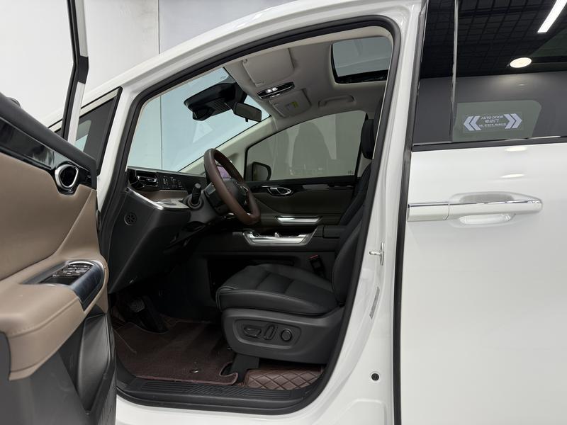 Trumpchi Trumpchi E8 2024