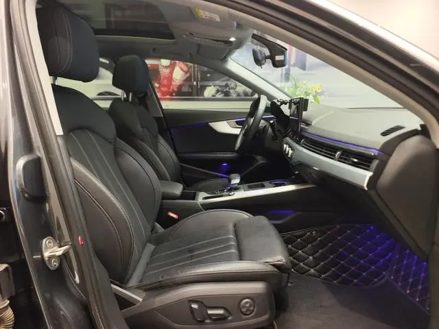 Audi Audi A4L 40 TFSI fashion dynamic type