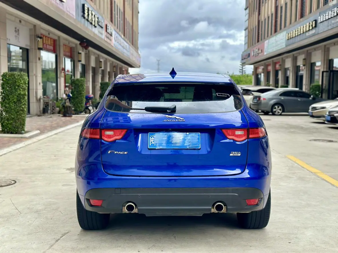 Jaguar Jaguar F-PACE 3.0 SC four-wheel drive R-Sport sports version