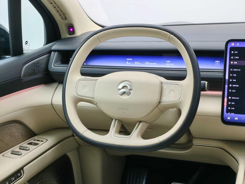 NIO NIO ES8 2026