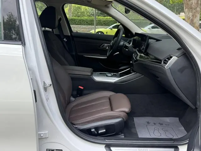 BMW BMW i3 eDrive40L Yao Ye Set