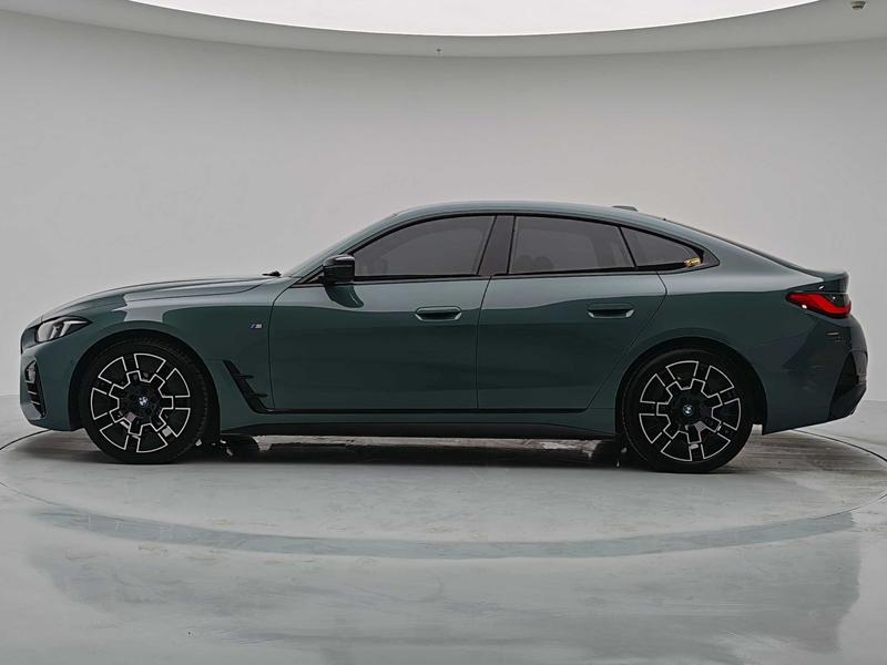 BMW BMW 4 Series 2024
