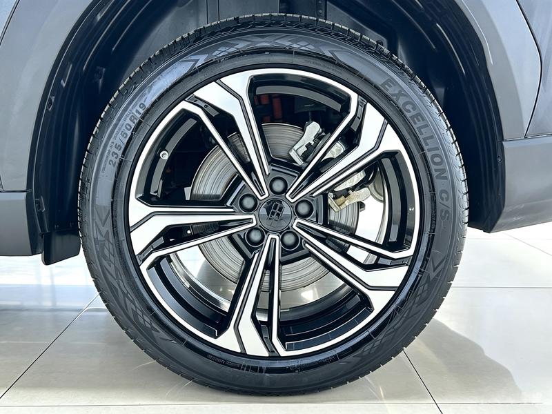 Geely Galaxy Galaxy L7 2023