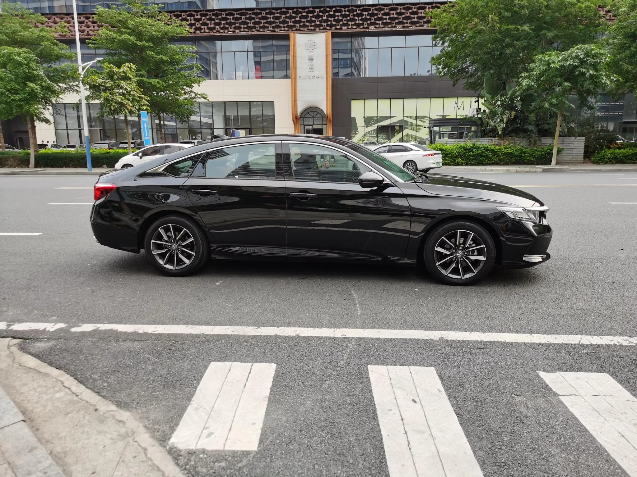 Honda Yingshipai 260TURBO Elegant Edition