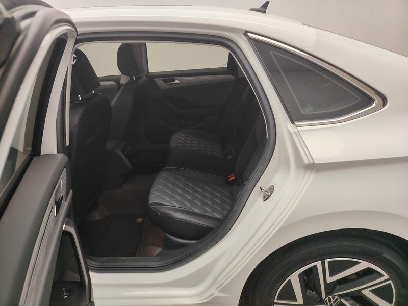 Volkswagen Sagitar 2023