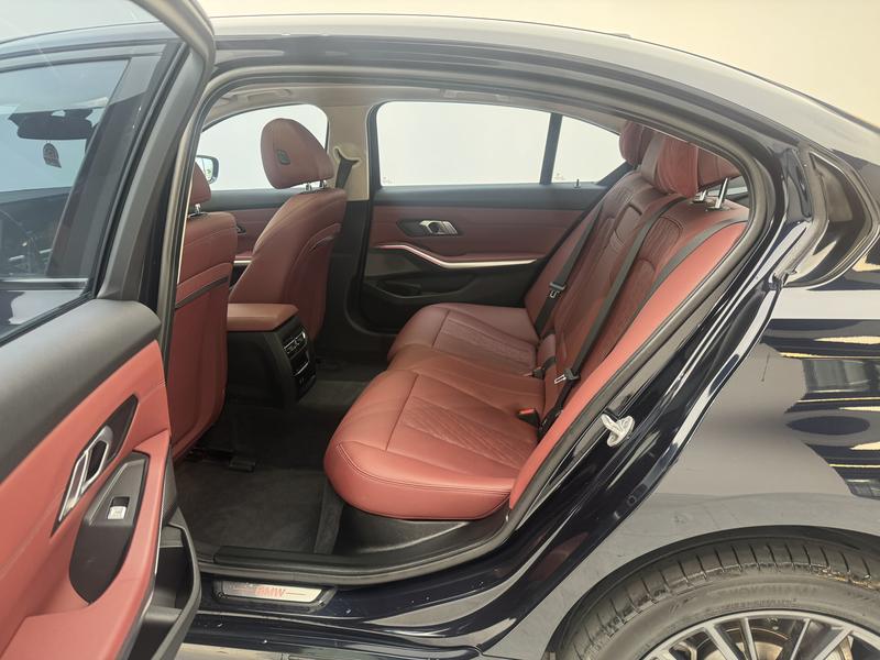 BMW BMW i3 2023