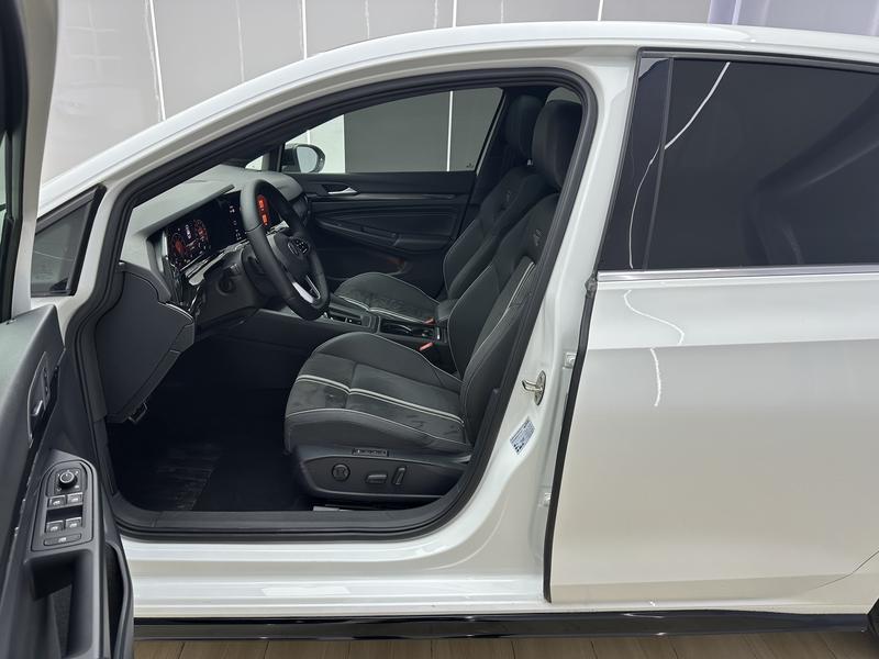 Volkswagen golf 2021