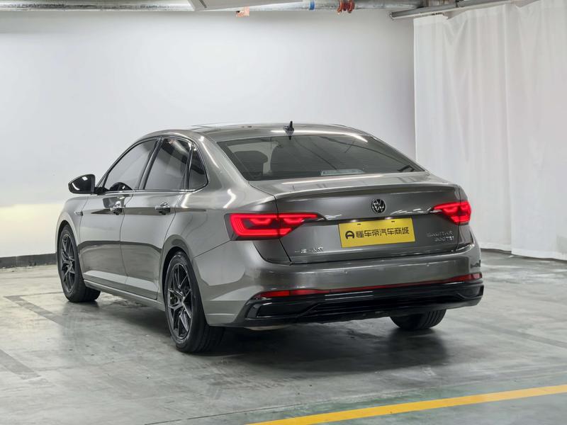 Volkswagen Sagitar 2023