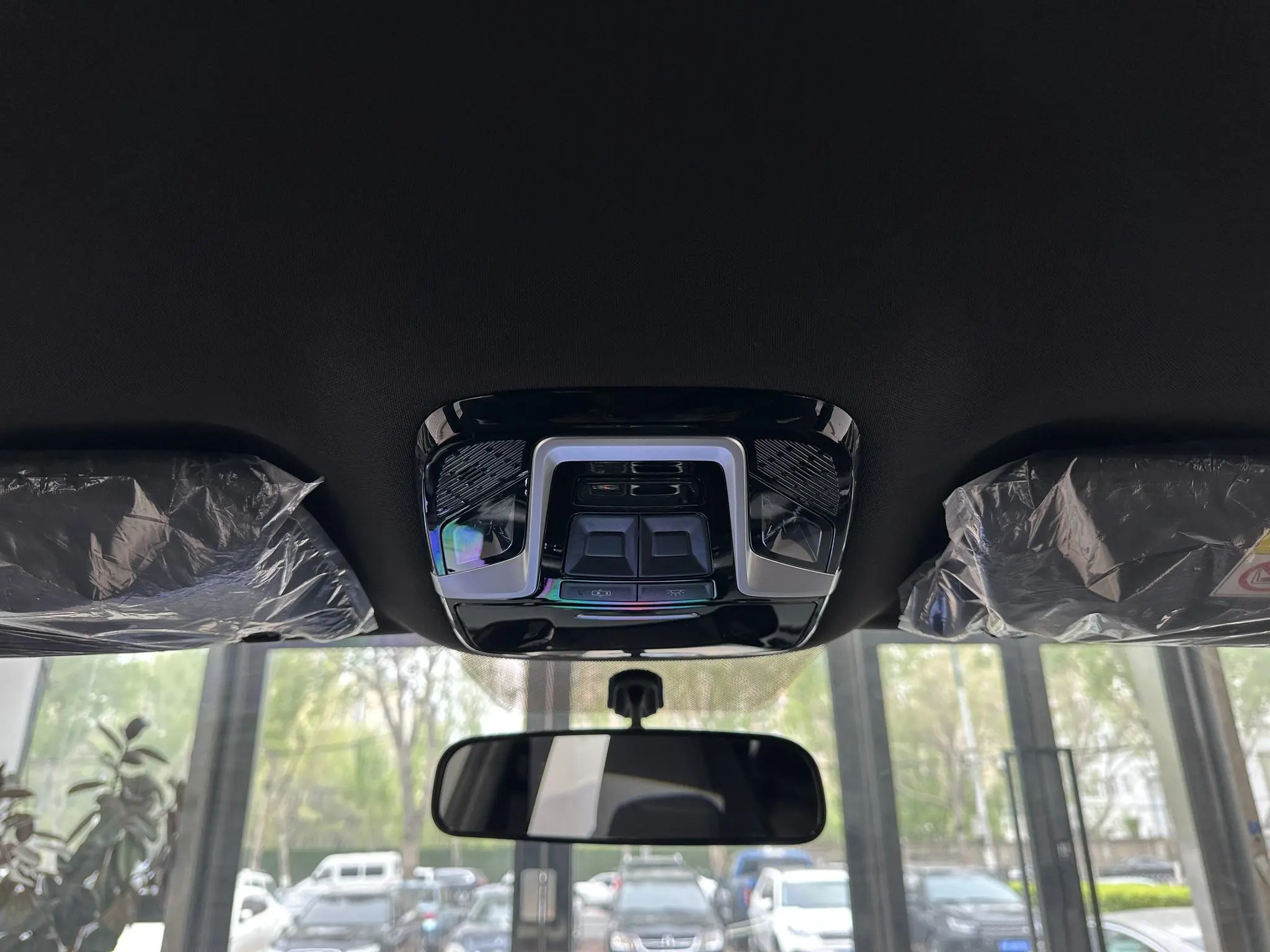 Jianghuai Yiwei JAC QX PHEV 120km Jinxiang Edition