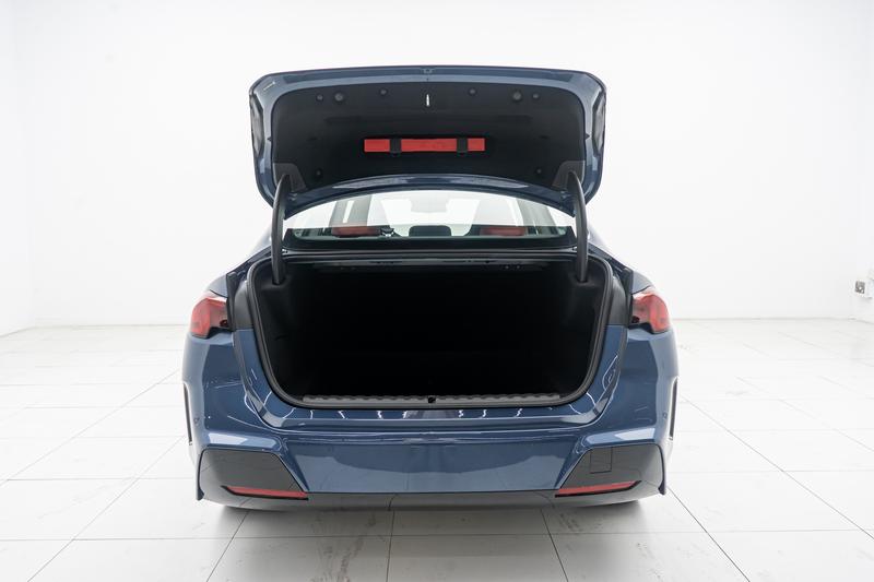 BMW BMW 2 Series 2025