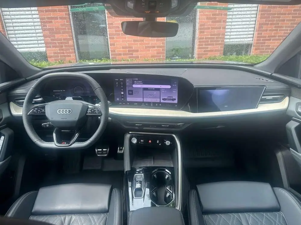 Audi Audi Q5L 2.0T Exclusive edition for tens of millions of users