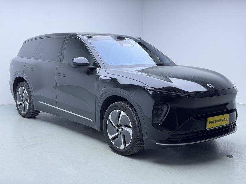 NIO NIO ES8 2023